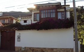 Casa Leo